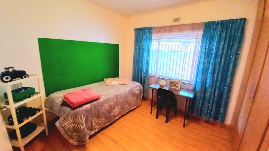 5 Bedroom Property for Sale in Sasolburg Ext 4 Free State